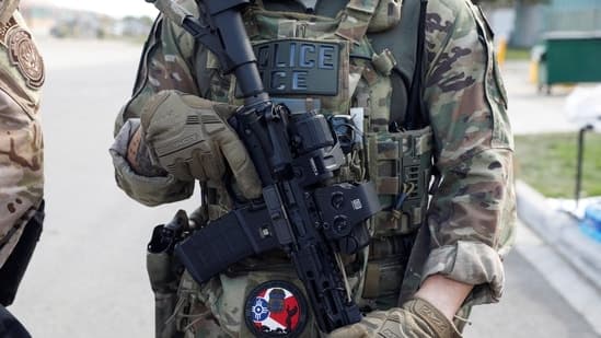 US deportation policy leaves migrant in critical condition