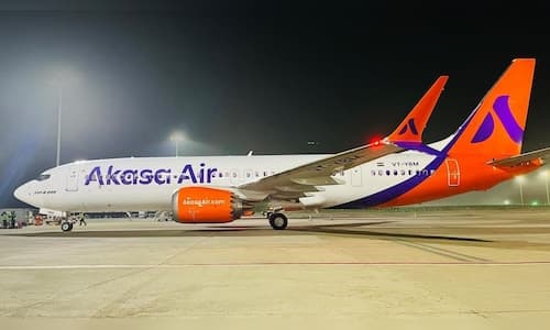 All-Women Crew Pilots New Akasa Air Jet to India