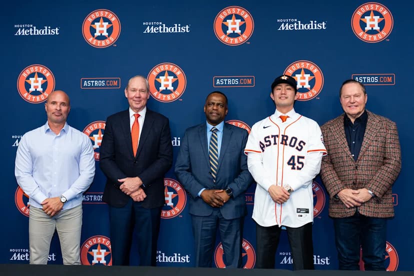 Astros Leaders' Contracts Loom: Future in Doubt?