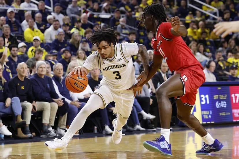 Big Ten Hoops Heats Up: Wolverines Clash with Wildcats
