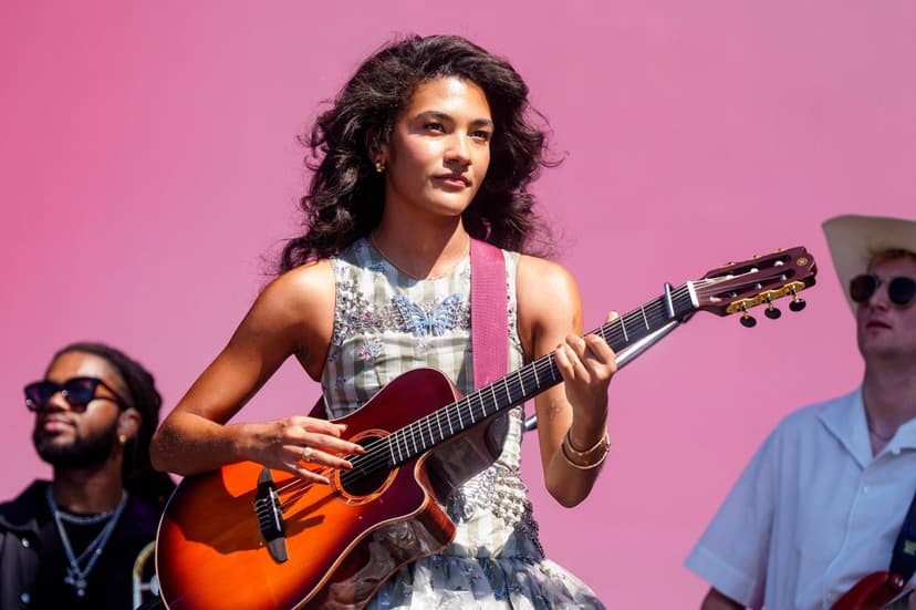 Dean Dominates ARIA Charts Again!