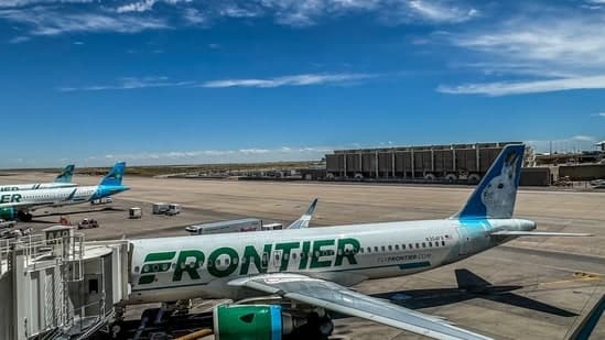 Bomb Threat Forces Atlanta Landing: False Alarm