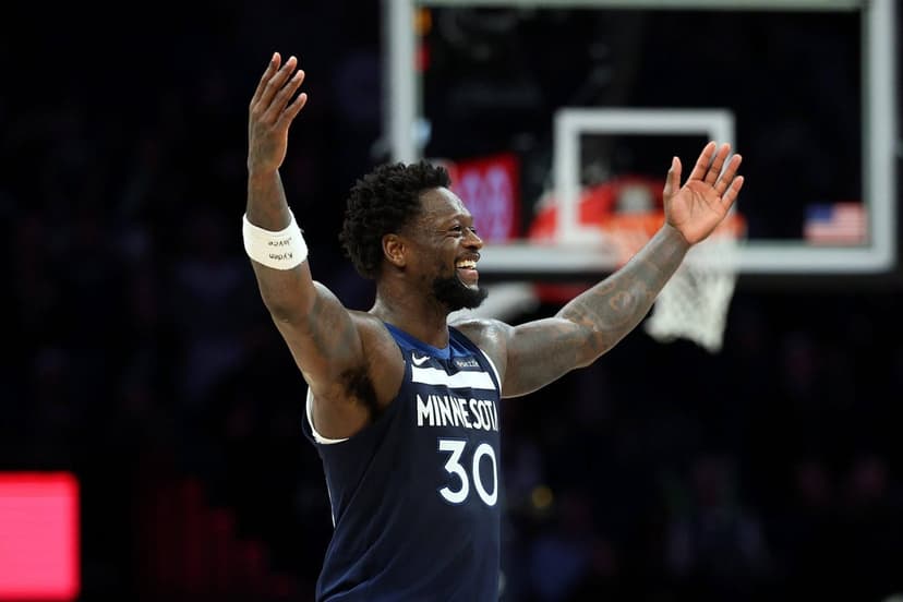 Randle's 41-point explosion powers Wolves into break