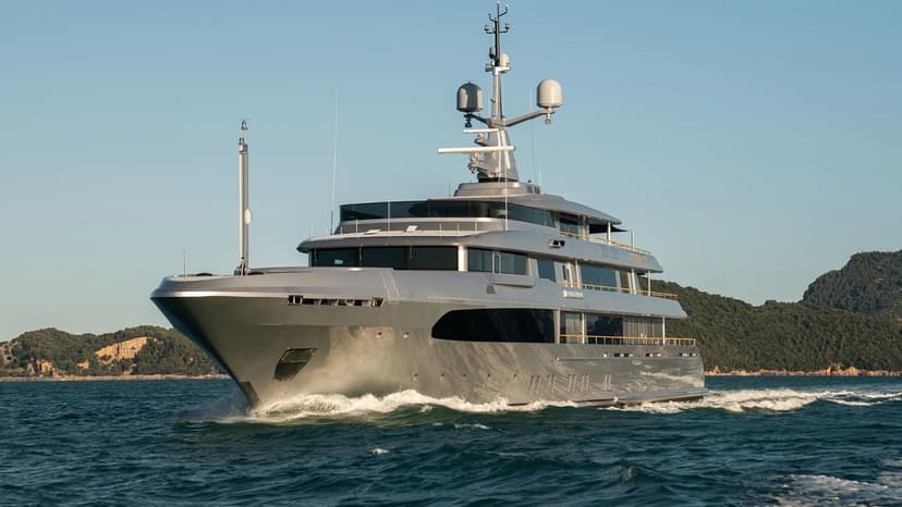 Gabbana's Superyacht: Rent a Queen of Italy